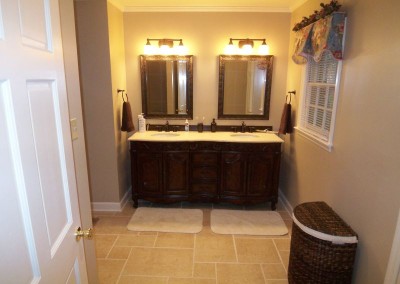 Pecan Grove Master Bath-13